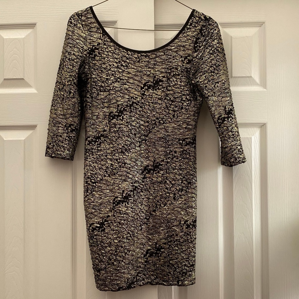 Open Shoulder Fitted Dress